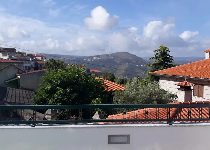Casa Da Fonte بيت للعطل Peso da Régua